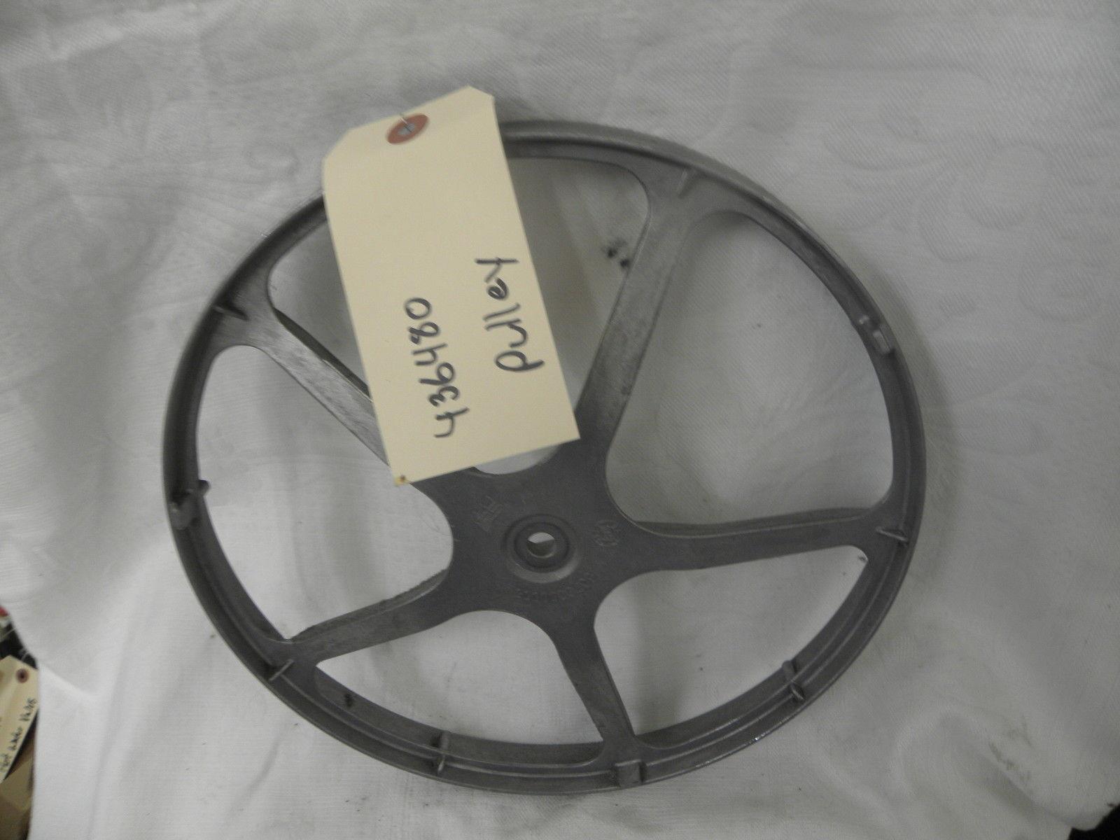 BOSCH FRONT LOADER WASHER 436480 PULLEY USED PART ASSEMBLY BOSCH FRONT LOADER WASHER 436480 PULLEY USED PART ASSEMBLY